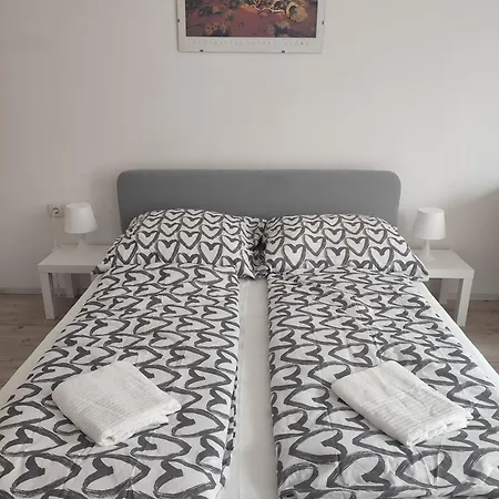 Apartment Harslevelu Apartman Veszprem